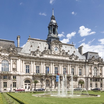 Tours, France, Hotel de Ville, Place du Palais, photographie